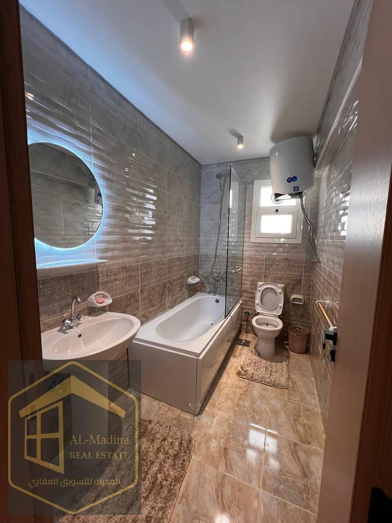 11 WhatsApp Image 2025-12-10 at 20.06. 57 (1). jpeg