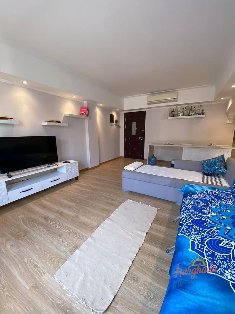 2 WhatsApp Image 2025-12-11 at 18.42. 45 (1). jpeg