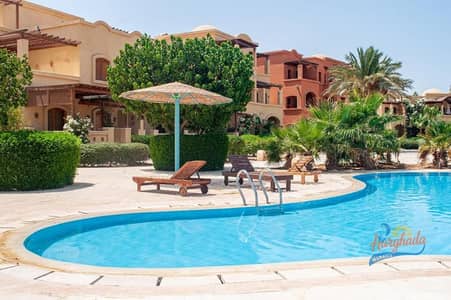 دوبلكس 3 غرف نوم للايجار في الجونة، البحر الأحمر - دوبلكس فاخر بإطلالة لاجون للإيجار في قلب الجونة