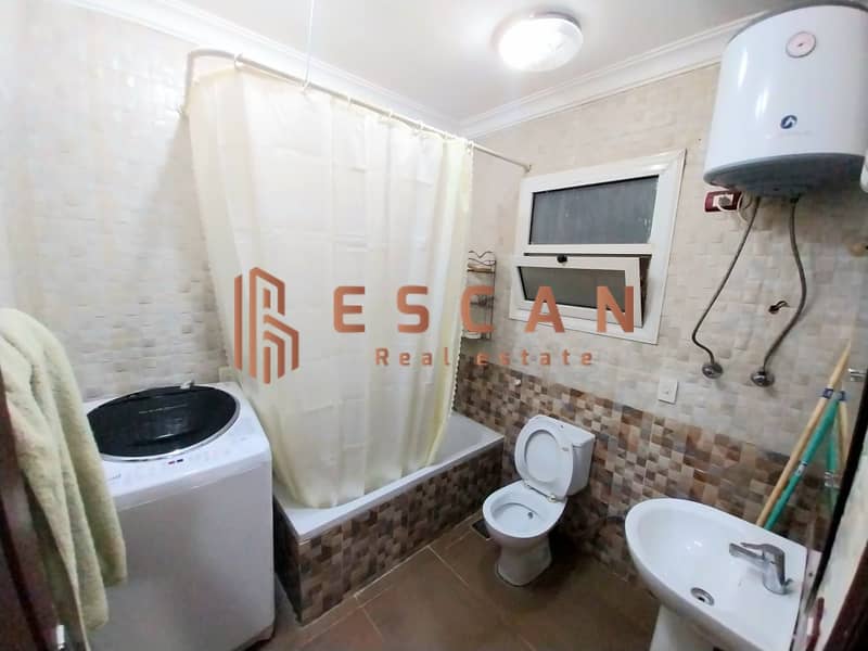 15 89467fc4-30aa-48a9-9f68-6ba1314dd049. jpeg