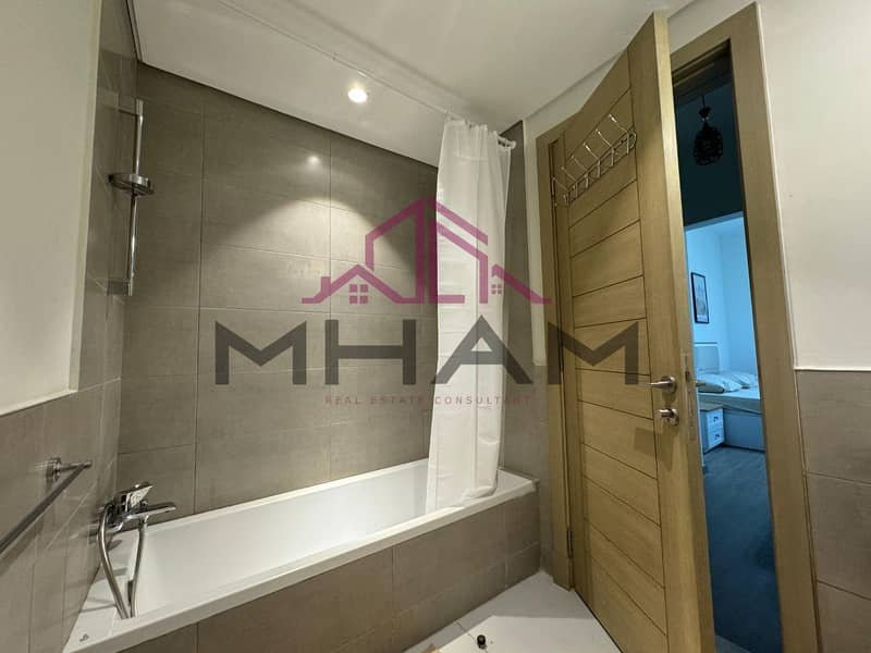 11 photo_5902098046638558172_y. jpg