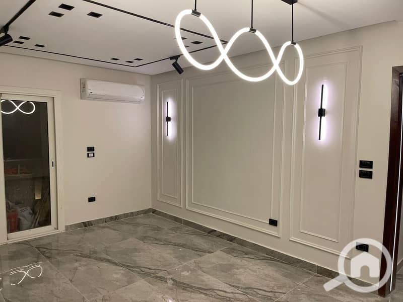 8 WhatsApp Image 2025-12-04 at 11.23. 42. jpeg