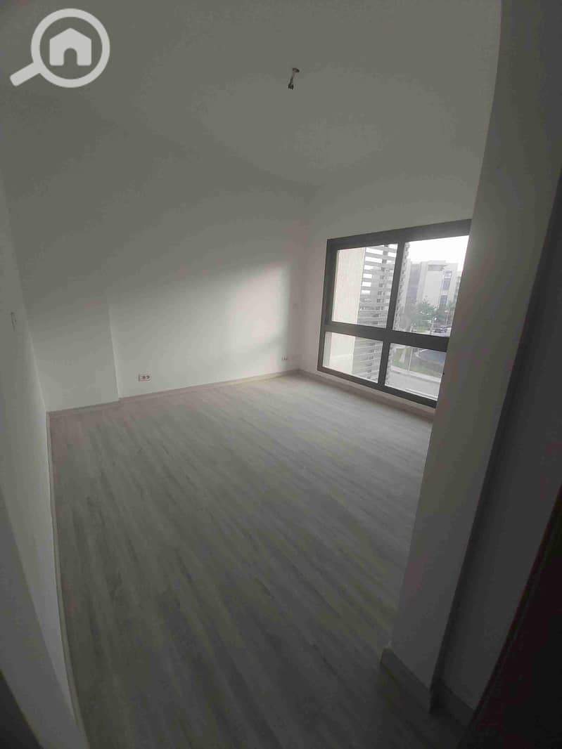 3 ٢٠٢٥١٢١٣_١٥٠٥٣٧. jpg