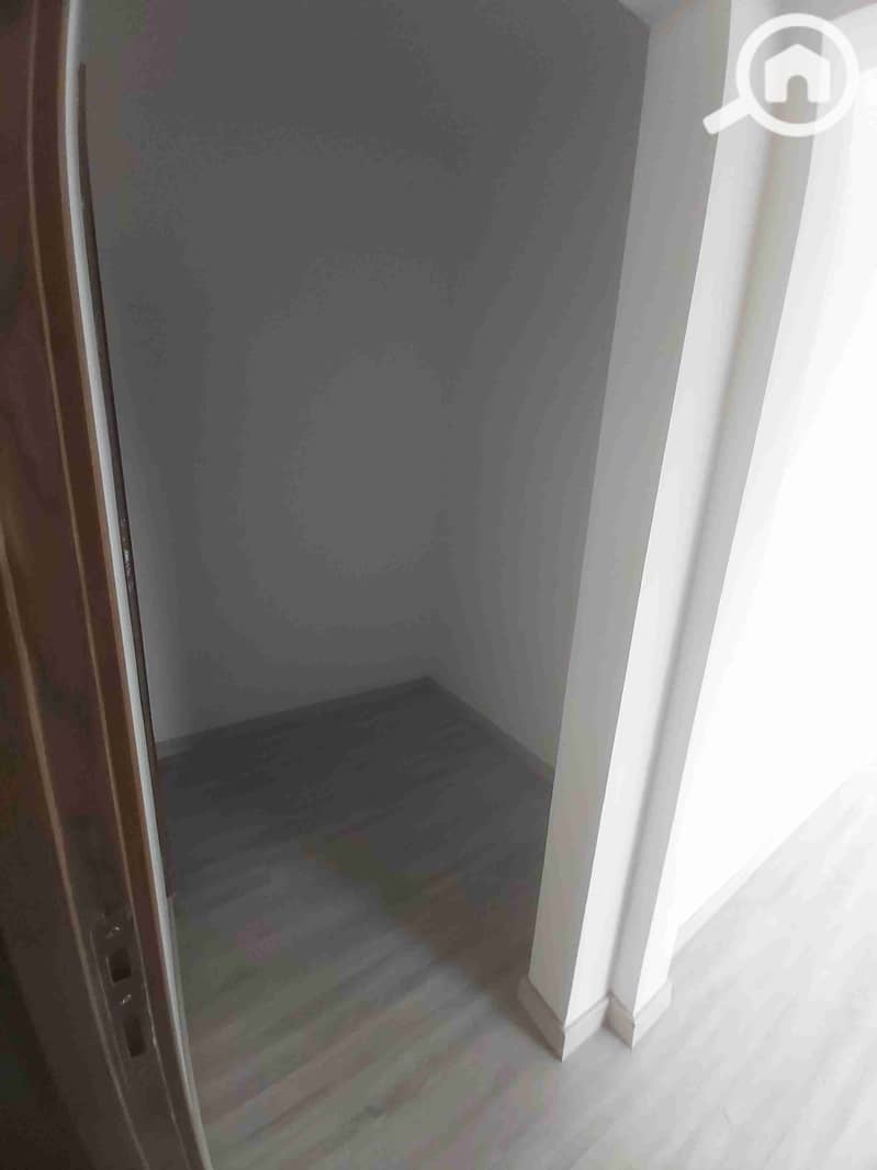 5 ٢٠٢٥١٢١٣_١٥٠٥٥٩. jpg