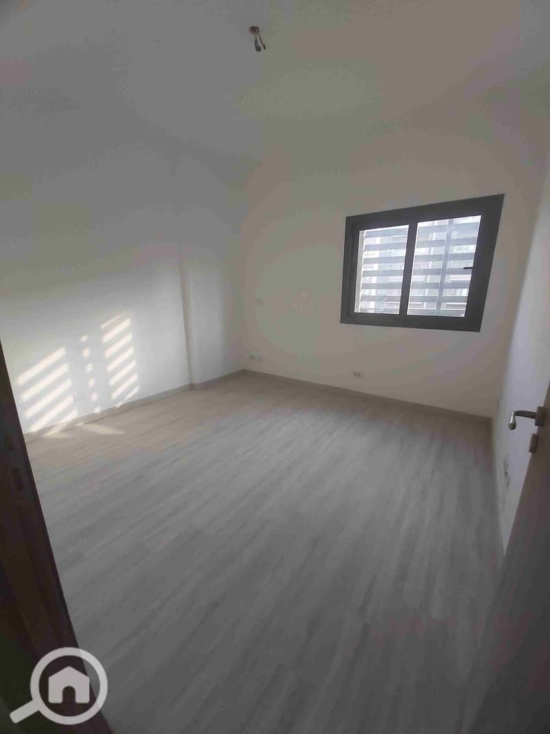 6 ٢٠٢٥١٢١٣_١٥٠٦٠٦. jpg