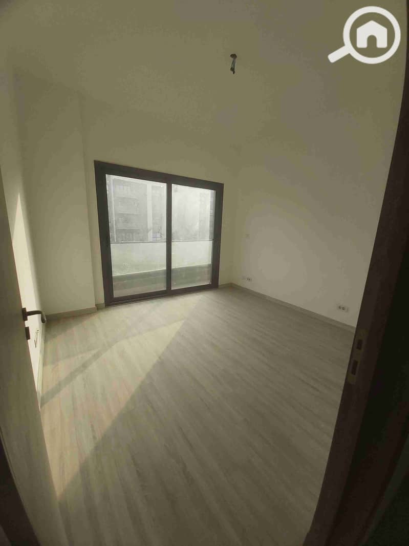 8 ٢٠٢٥١٢١٣_١٥٠٦٢٧. jpg