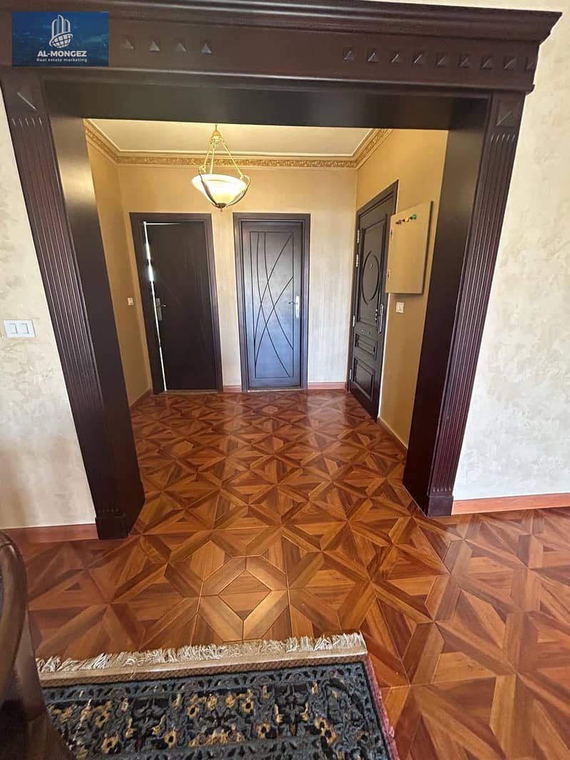 6 WhatsApp Image 2025-12-13 at 17.40. 52_0d49feaf. jpg