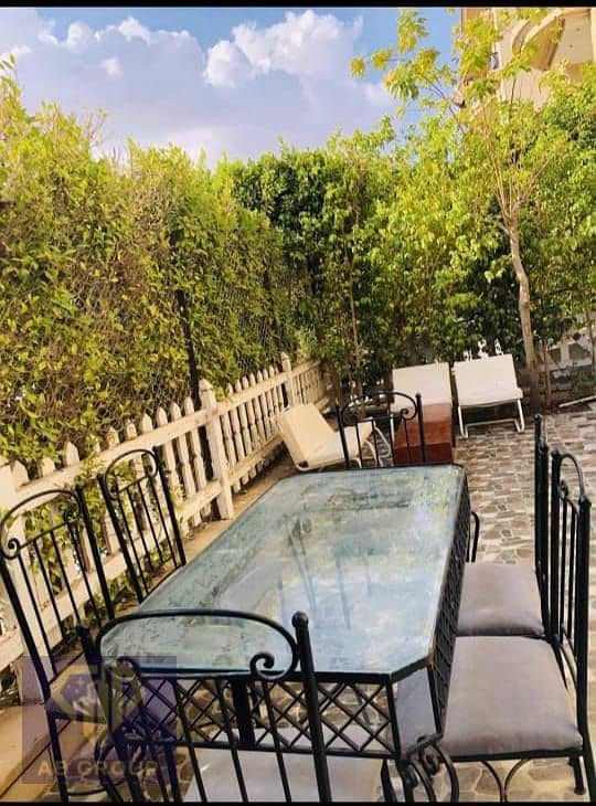 3 2cdccd2c-f53d-43db-b1d4-d5568b4cf33f. jpg