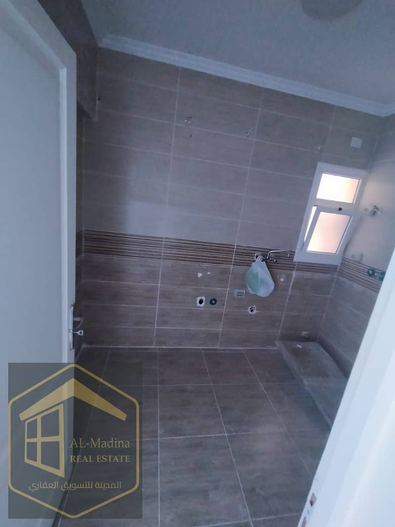 10 WhatsApp Image 2025-12-11 at 21.57. 33. jpeg