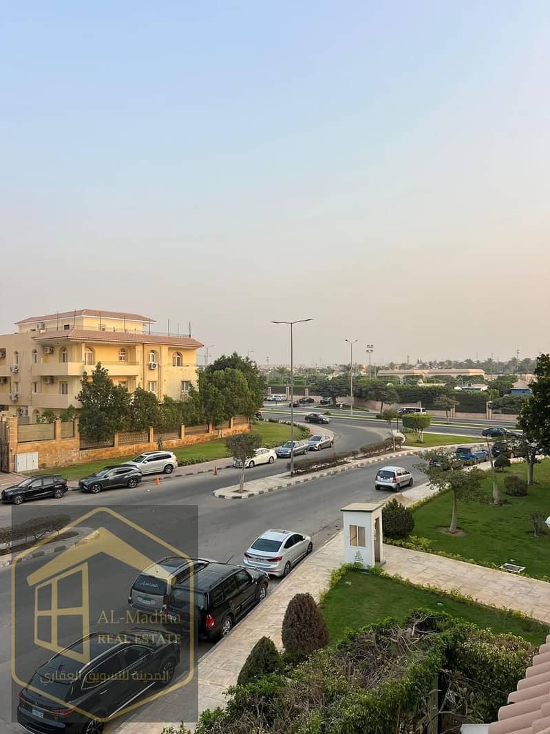 8 WhatsApp Image 2025-12-13 at 15.36. 21 (2). jpeg