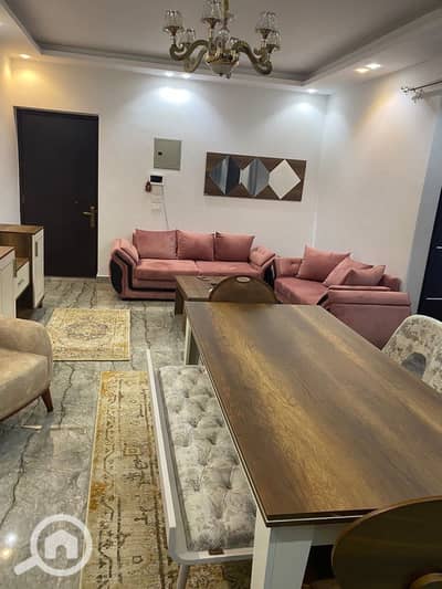 شقة 3 غرف نوم للايجار في الشيخ زايد، الجيزة - 12c3c845-bdc6-4c76-ba9b-834d2ad6d42d. jpeg