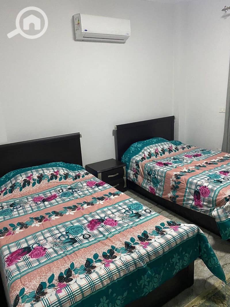 7 5fbd63ee-a4a1-45a9-b528-f7d0beb00f67. jpeg