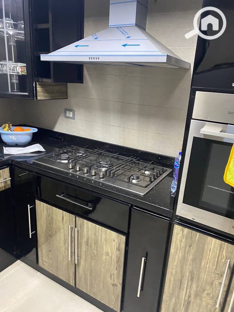 10 e4b06a86-067e-492f-89a2-20a46d58fbc8. jpeg