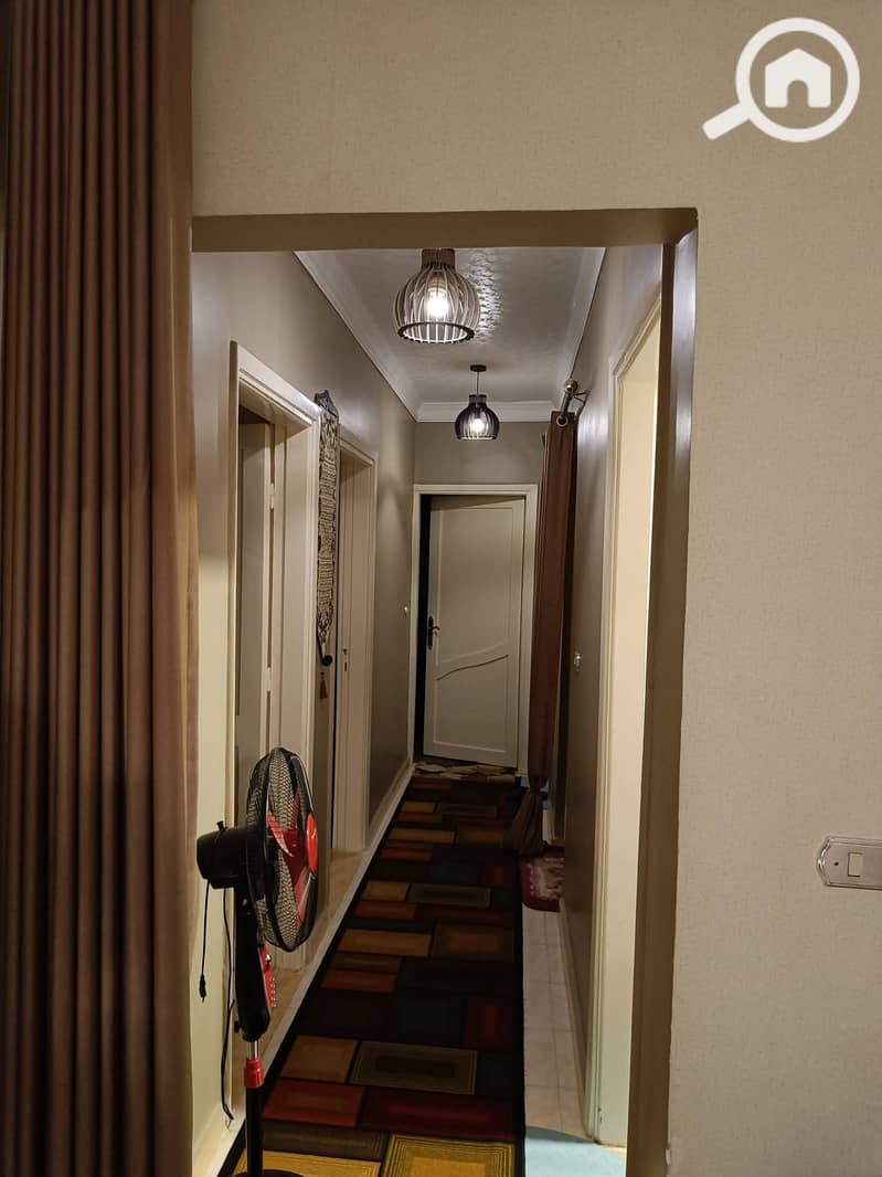 3 3192512f-70d8-464f-9d8c-2627f5f30abb. jpeg