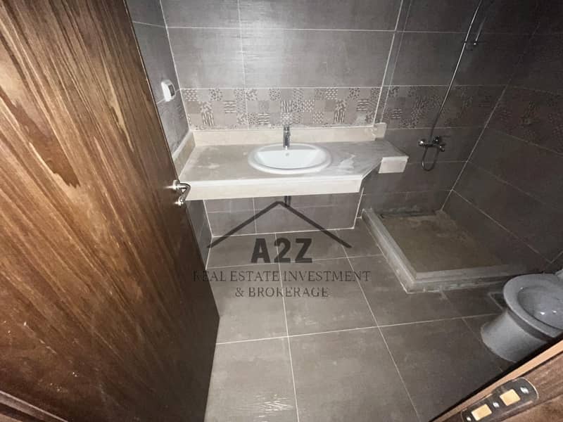 5 WhatsApp Image 2025-12-13 at 3.48. 58 PM. jpeg