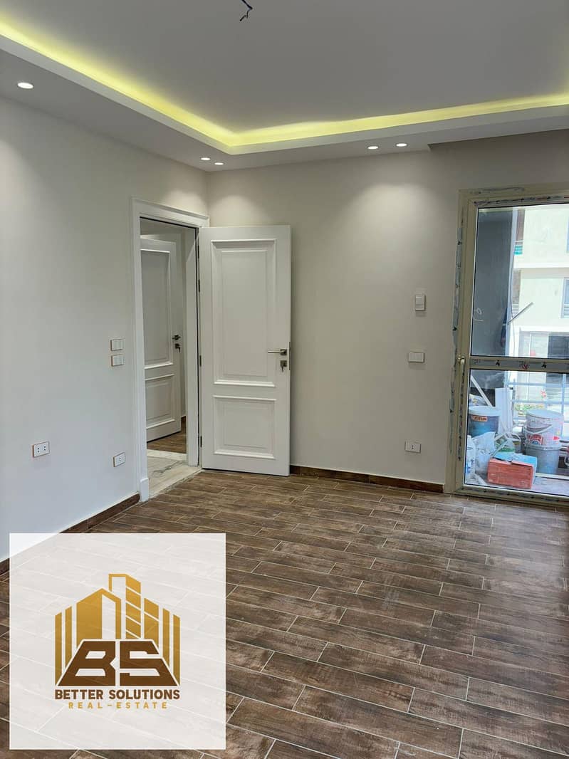 6 WhatsApp Image 2025-10-18 at 3.27. 44 PM. jpeg