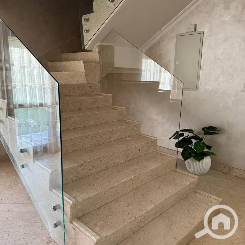 8 fcbc5dd8-23e7-4378-8469-7d660c81ab73. jpeg