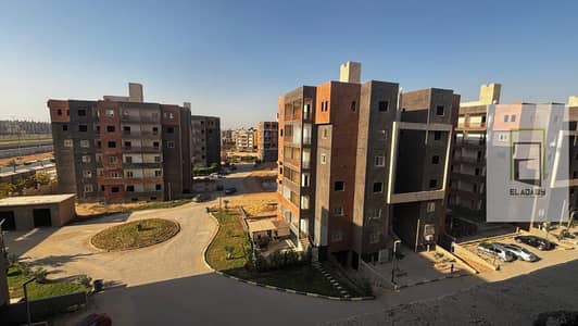 3 Bedroom Flat for Sale in Hadayek October, Giza - d541eb3b-bae3-49ae-91ef-41fbc5d6b287. jpg 3 Bedroom Flat for Sale in Hadayek October, Giza - d541eb3b-bae3-49ae-91ef-41fbc5d6b287. jpg