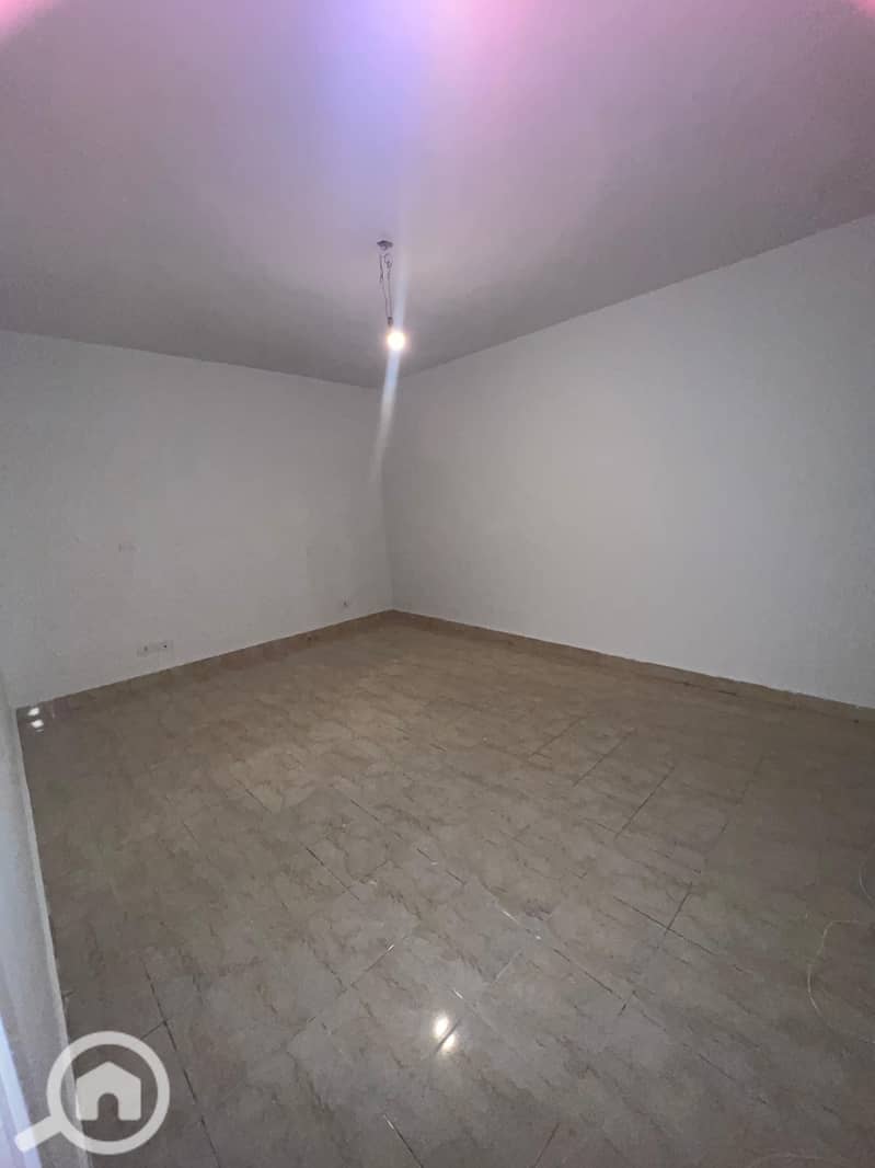 5 03997b2c-da21-459b-aeb8-28e767387bc4. jpeg