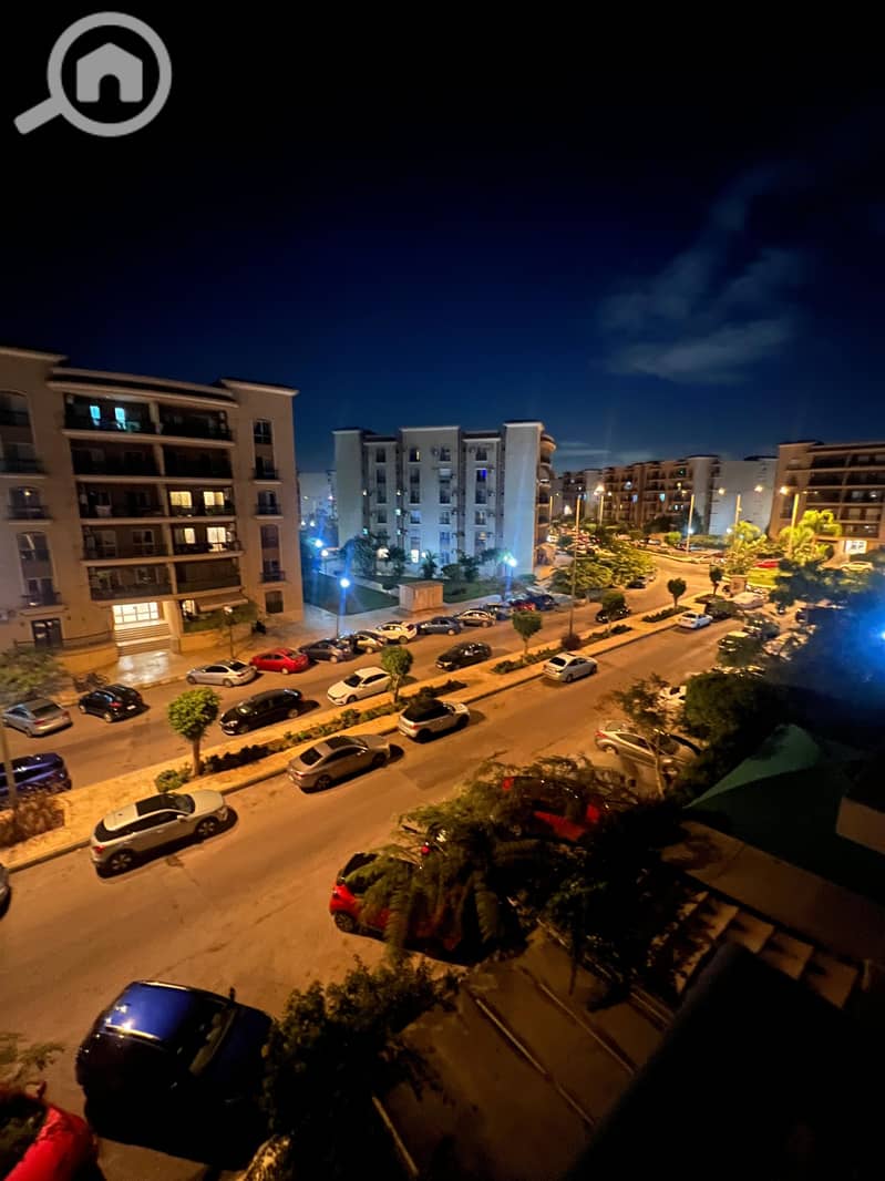 9 a0d26dfe-00d1-4bf0-b26b-3d68442ac01a. jpeg