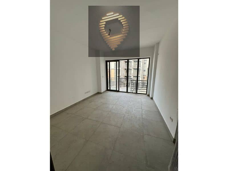 2 WhatsApp Image 2025-12-13 at 16.48. 13_a8526a48. jpg