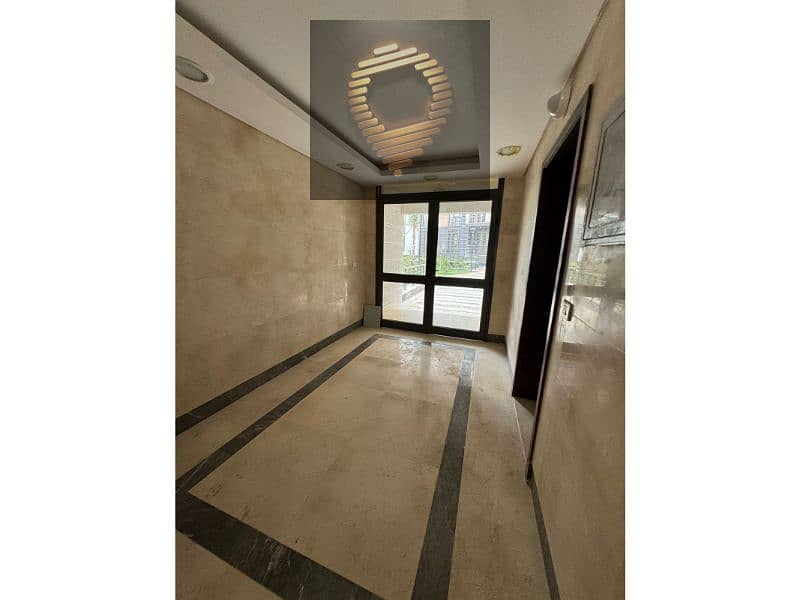 5 WhatsApp Image 2025-12-13 at 16.48. 11_1043b904. jpg