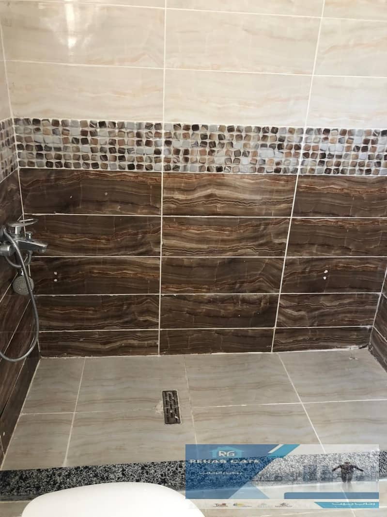 13 24612f43-7798-417c-ab72-1ce13094c958. jpg