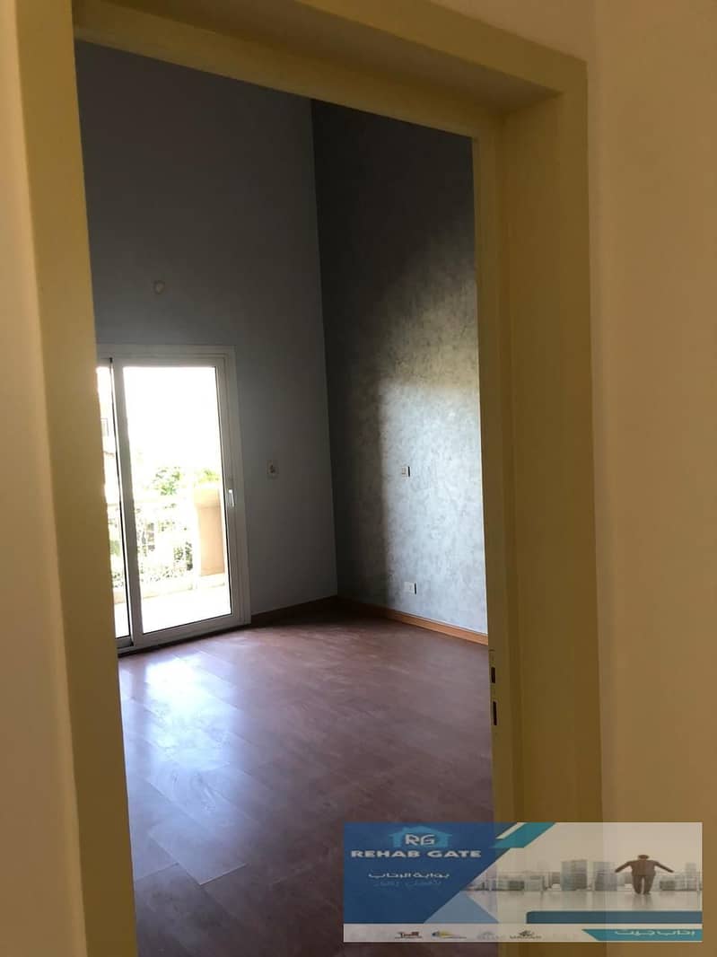 19 fed43efe-1eb2-45ff-8298-0142e7c3dc50. jpg