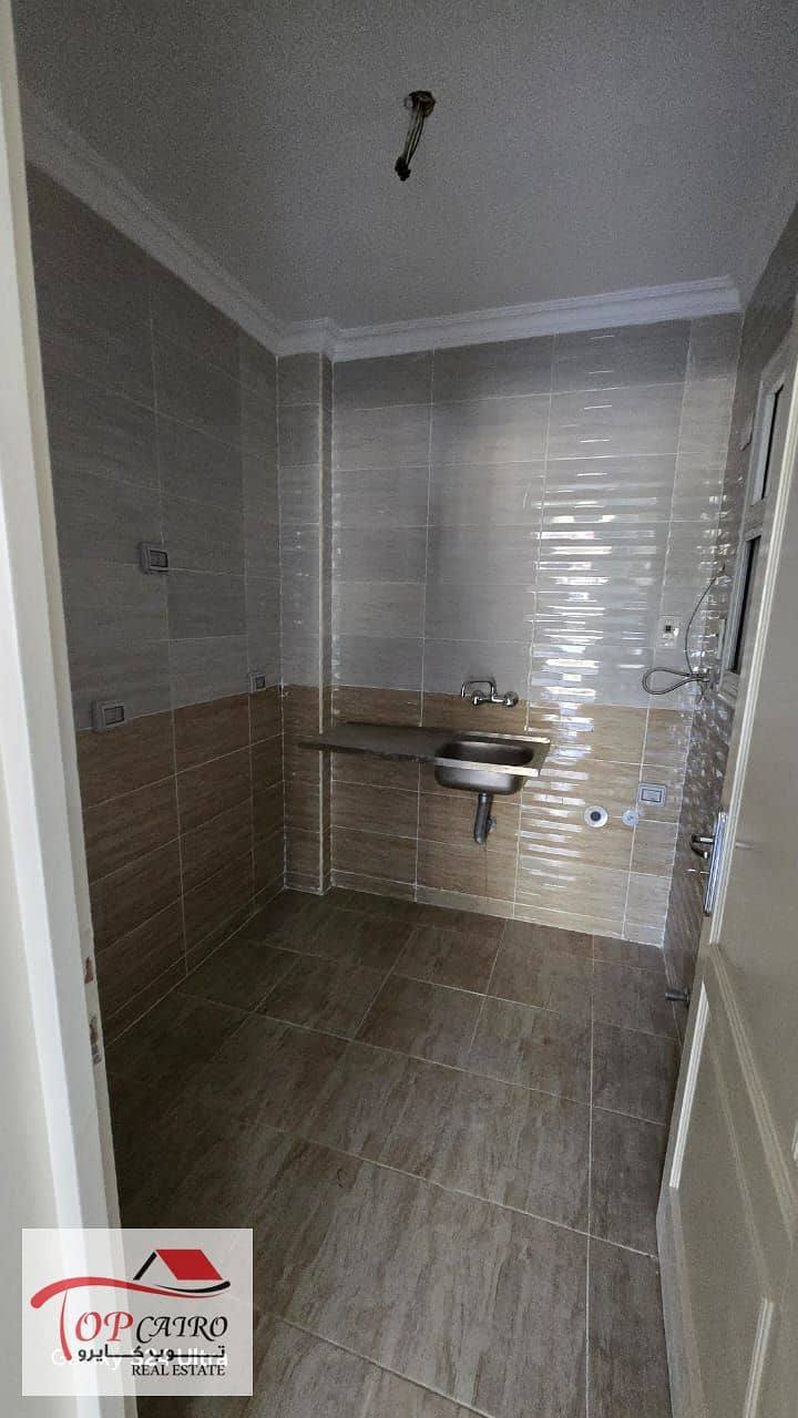 3 WhatsApp Image 2025-12-13 at 5.04. 05 PM (1). jpeg