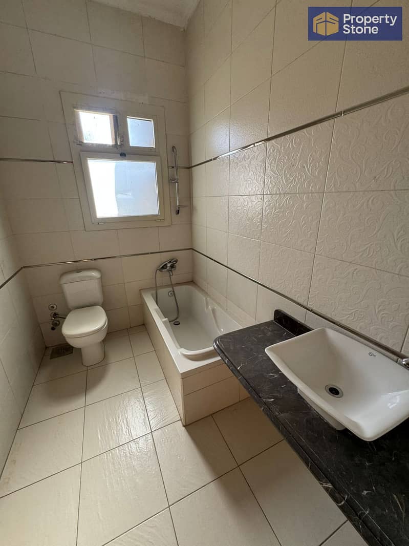 10 WhatsApp Image 2025-10-27 at 7.32. 11 PM. jpeg