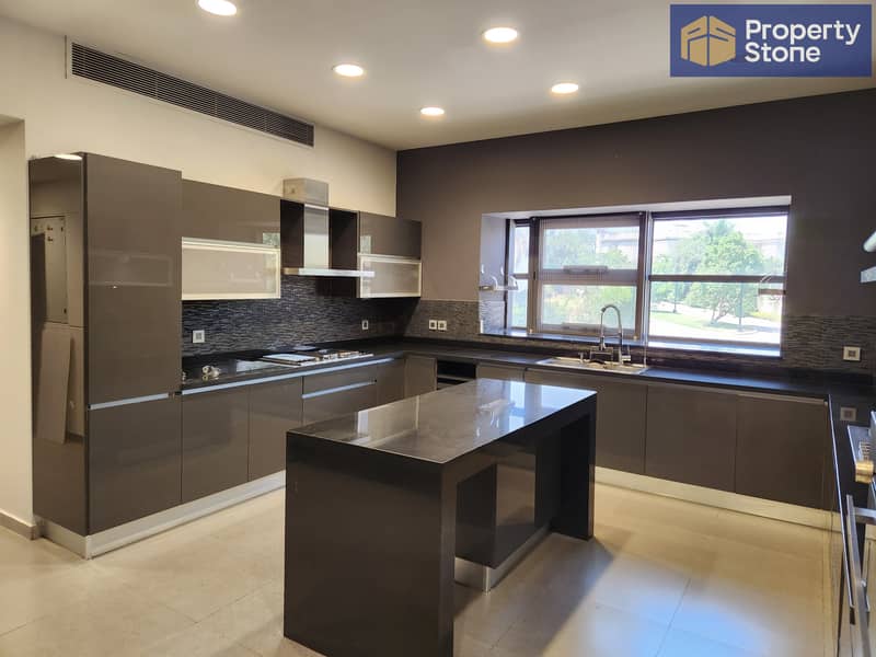 22 WhatsApp Image 2025-11-29 at 4.37. 40 PM (1). jpeg