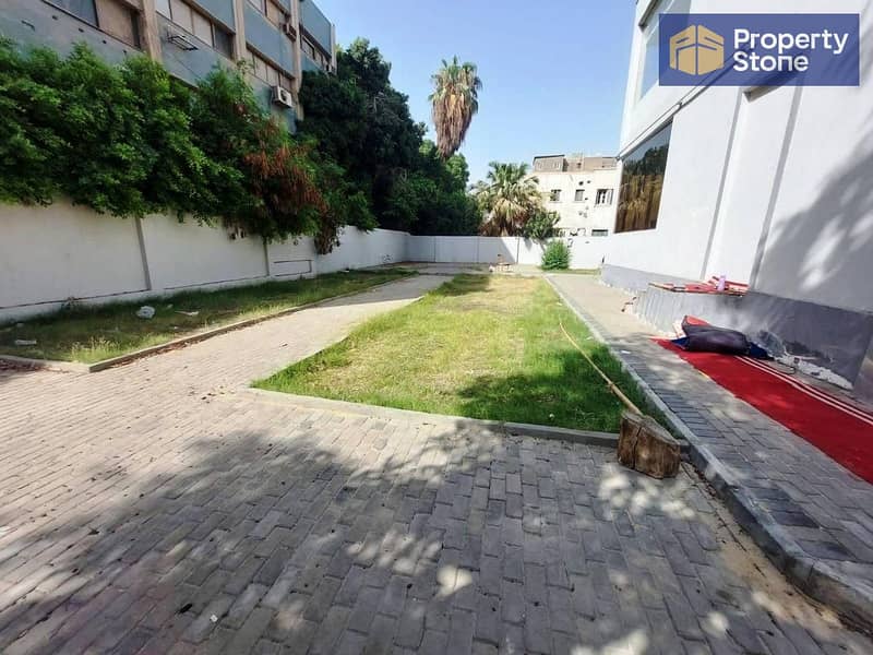 10 WhatsApp Image 2025-11-25 at 4.15. 39 PM (3). jpeg