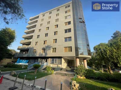 مکتب  للايجار في المعادي، القاهرة - 300a2751-a9ce-43e7-9d18-8b74e9869da3. jpg