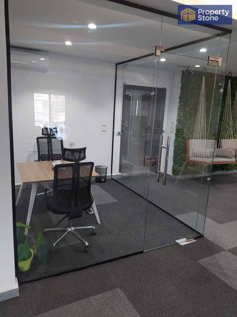 10 5c7d30bc-356d-49f0-8c7f-60aee76fe2a5. jpg