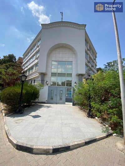 مجمع تجاري  للايجار في المعادي، القاهرة - 00a5b0b7-258e-47b3-a91c-1ed5a27408fe. jpg