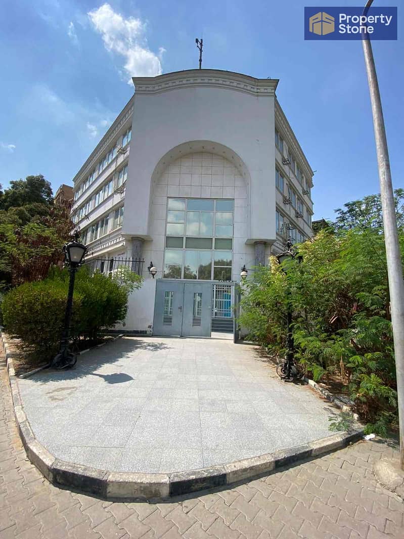 00a5b0b7-258e-47b3-a91c-1ed5a27408fe. jpg 00a5b0b7-258e-47b3-a91c-1ed5a27408fe. jpg