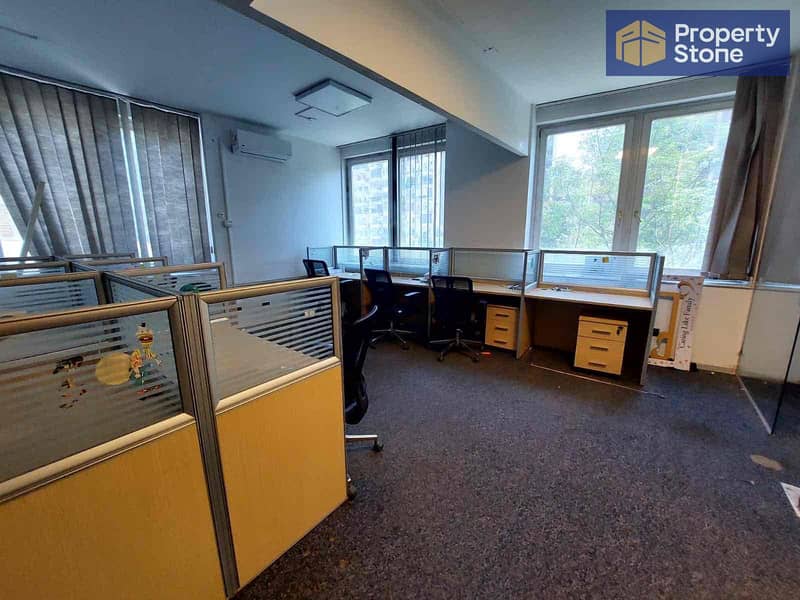 7 61f03649-2025-452f-8d23-242bbcb3cb40. jpg