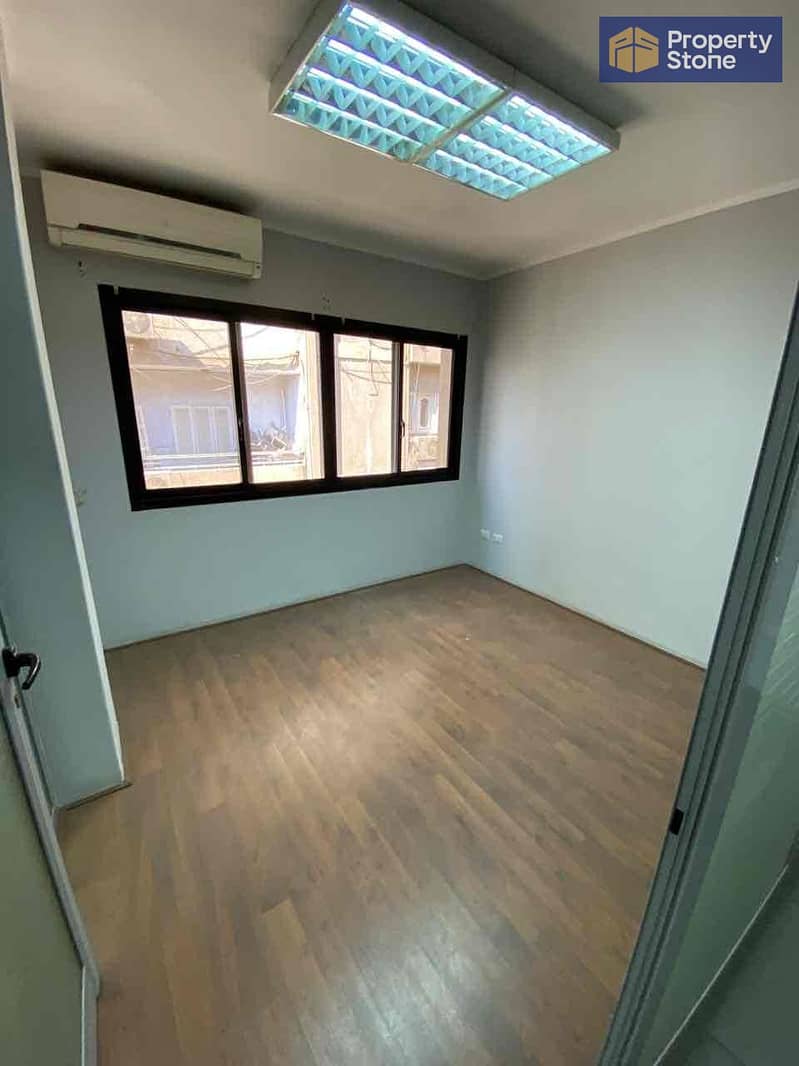 3 11dee9c2-7ecc-4c4e-ab64-0c8b4068558e. jpg