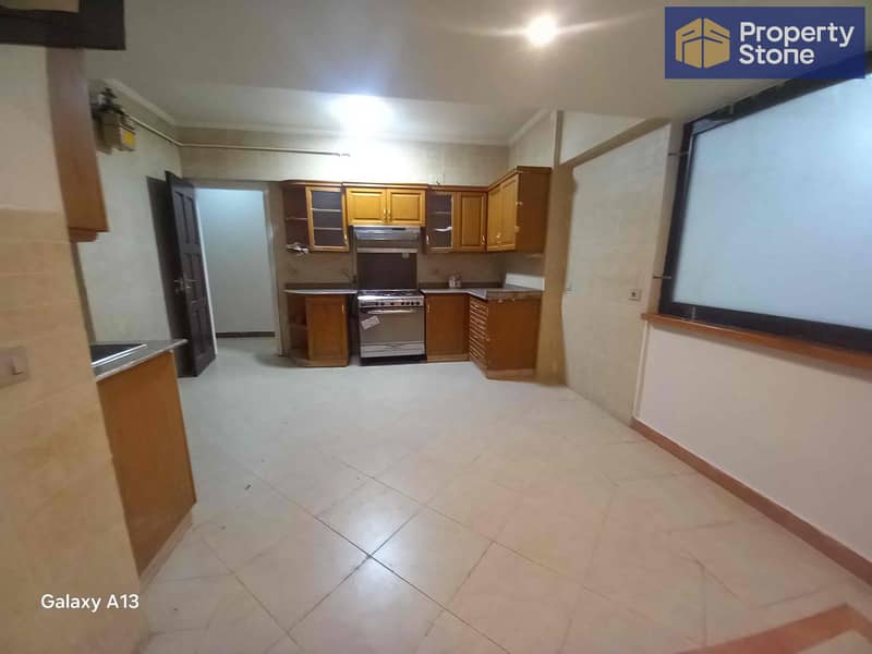 7 daf8f4c4-c42f-4354-858b-8c4a0471e8d3. jpg