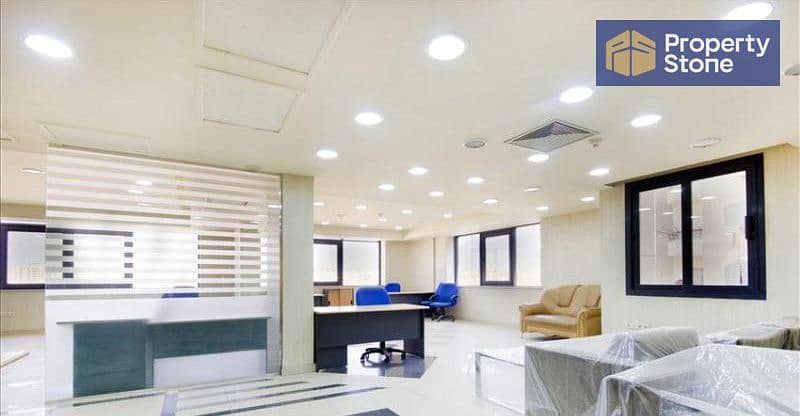 12 f88e9db4-32ea-4733-a805-67975b9b260a. jpg