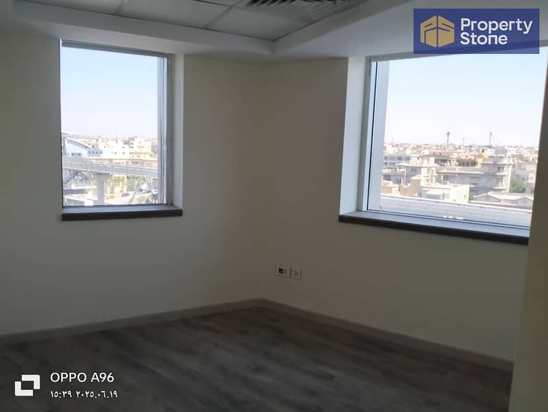 28 WhatsApp Image 2025-10-25 at 5.18. 58 PM (4). jpeg