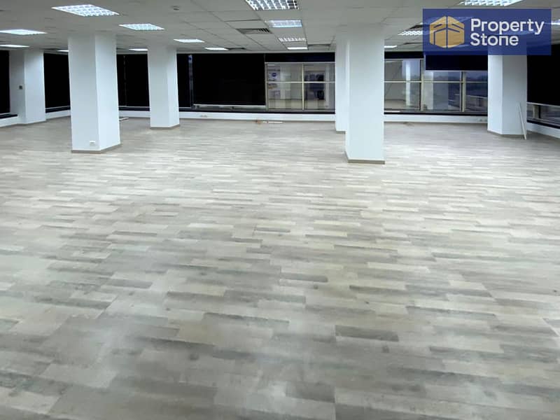 3 dcd8fa08-7926-40e3-8aba-0034d883ba12. jpg