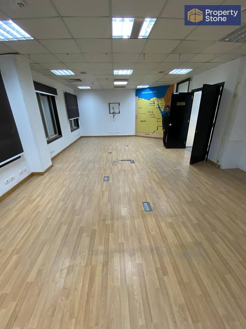 10 52504e98-aad2-4241-8ff8-acfb6275cdc6. jpg