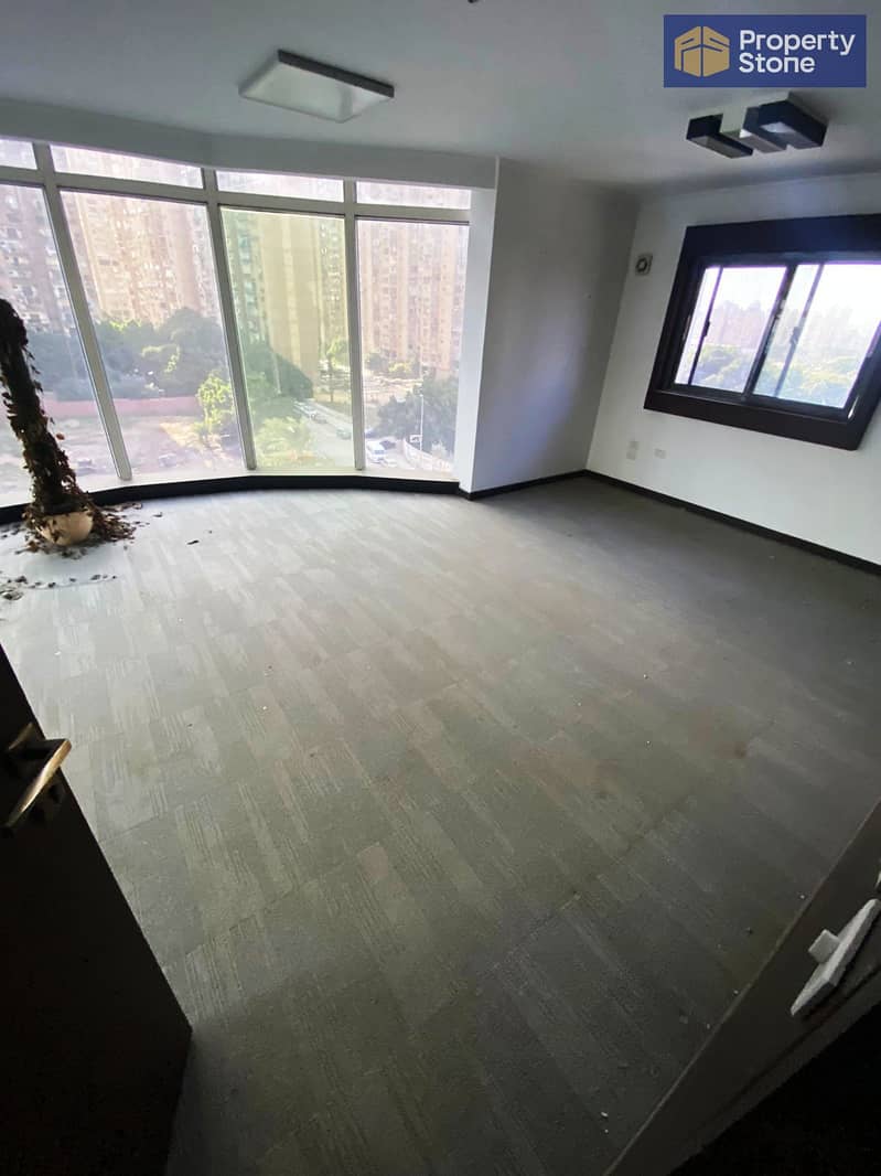 9 WhatsApp Image 2025-10-23 at 5.27. 49 PM (2). jpeg