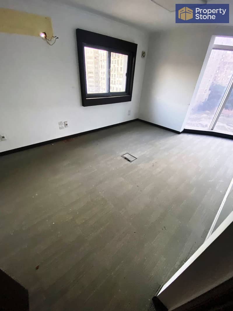 10 WhatsApp Image 2025-10-23 at 5.27. 49 PM. jpeg