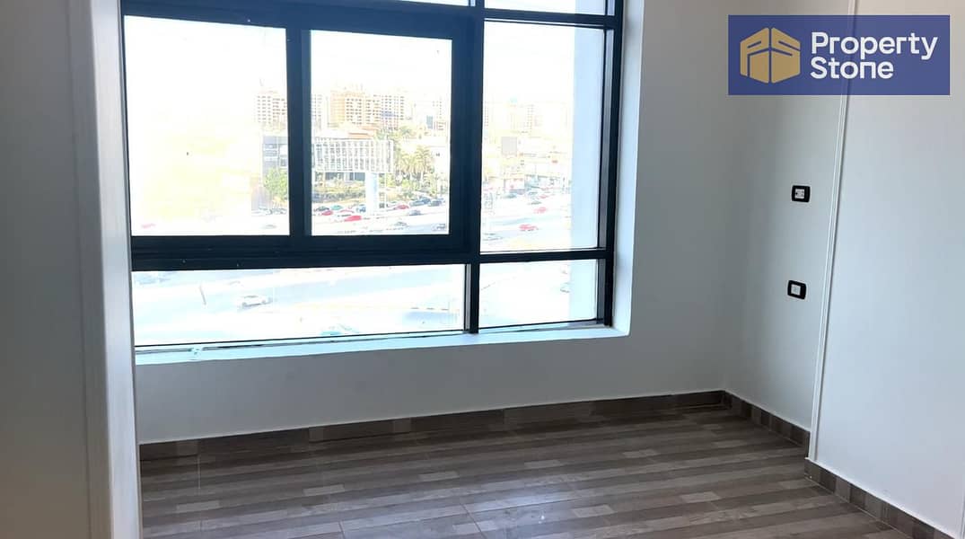 5 WhatsApp Image 2025-10-23 at 5.39. 29 PM (1). jpeg