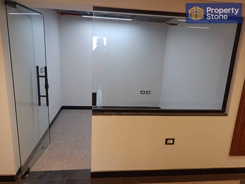 9 WhatsApp Image 2025-10-29 at 3.35. 26 PM. jpeg