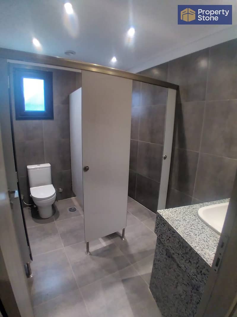 6 WhatsApp Image 2025-10-29 at 3.33. 52 PM (4). jpeg