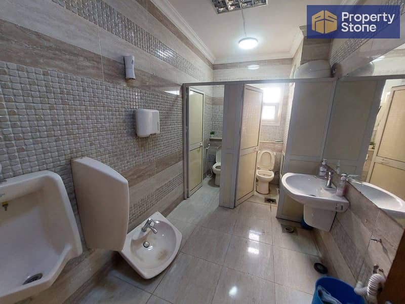 16 WhatsApp Image 2025-10-30 at 4.56. 20 PM (4). jpeg