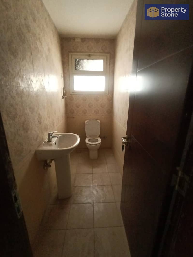 6 WhatsApp Image 2025-11-22 at 11.46. 49 AM (2). jpeg